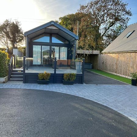 The Pods At Haulfryn Caravan Park Whitford المظهر الخارجي الصورة